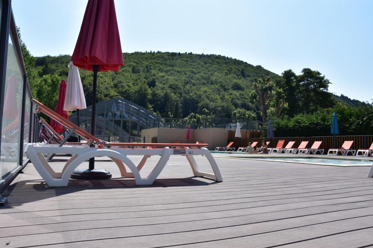 Hotel Domaine Du Lac Chambon Murol Exteriér fotografie